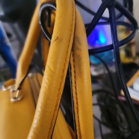 Michael Kors Yellow Leather Hudson Satchel - Picture 7 of 9